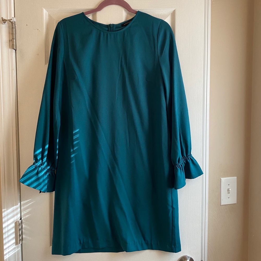 ***SOLD***Banana Republic long-sleeve green dress, 10, NWT